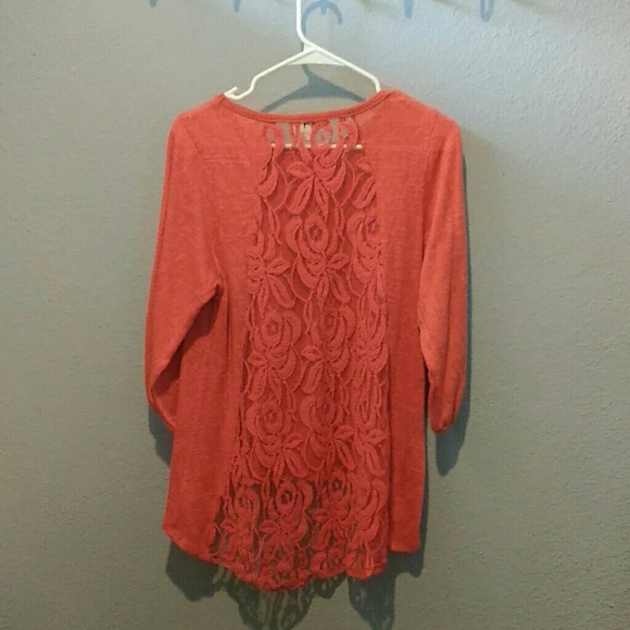 YA top - Picture 2 of 2